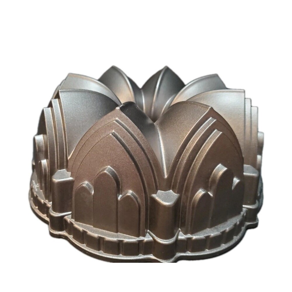 Nordic Ware Cathedral Bundt Cake Pan Nonstick Heavy Cast Aluminum 10 Cups USA